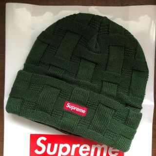 シュプリーム(Supreme)のステッカー付き(ニット帽/ビーニー)