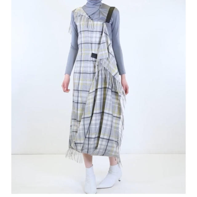 LE CIEL BLEU(ルシェルブルー)のIRENE2019AW レディースのワンピース(ロングワンピース/マキシワンピース)の商品写真