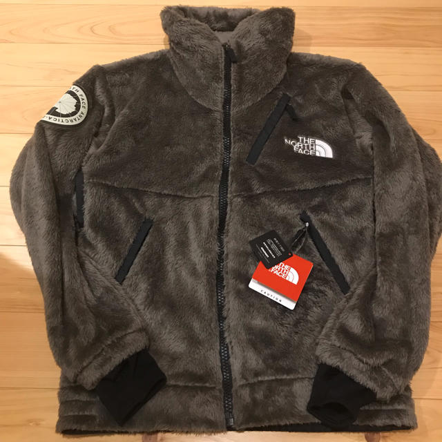 THE NORTH FACE(ザノースフェイス)のアンタークティカバーサロフトジャケット NA61930 メンズのジャケット/アウター(ブルゾン)の商品写真