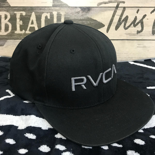 RVCA(ルーカ)の【わっきー様専用】RVCA キャップ　ハワイ購入品 メンズの帽子(キャップ)の商品写真