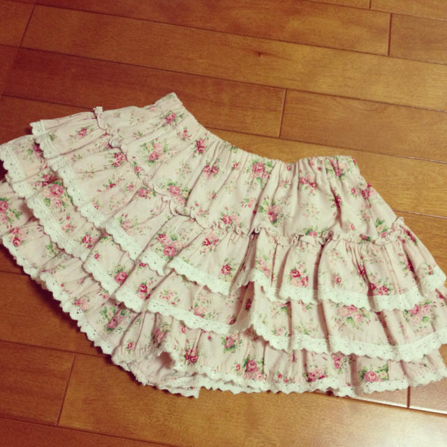 LIZ LISA(リズリサ)の花柄＊スカパン レディースのスカート(ミニスカート)の商品写真