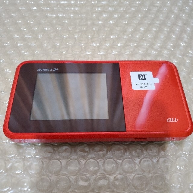 au(エーユー)のSpeed Wi-Fi NEXT W03 HWD34 スマホ/家電/カメラのスマートフォン/携帯電話(その他)の商品写真