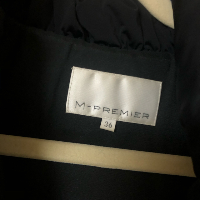 M-premier(エムプルミエ)のM-PREMIER ショートダウンコート レディースのジャケット/アウター(ダウンコート)の商品写真