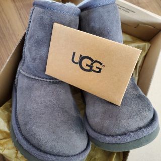 アグ(UGG)のugg キッズ　ムートン(ブーツ)