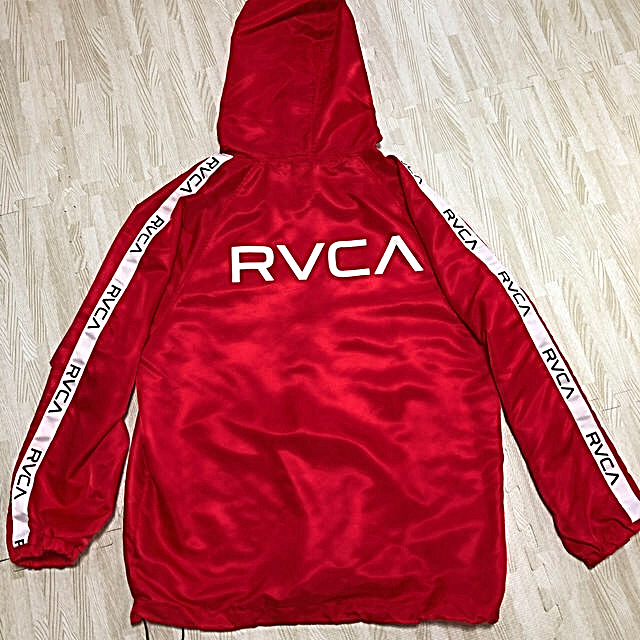 RVCA  ナイロンパーカー☆