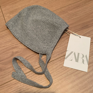 ザラキッズ(ZARA KIDS)の新品未使用 ZARAmini baby  ケーブルニットボンネット(帽子)