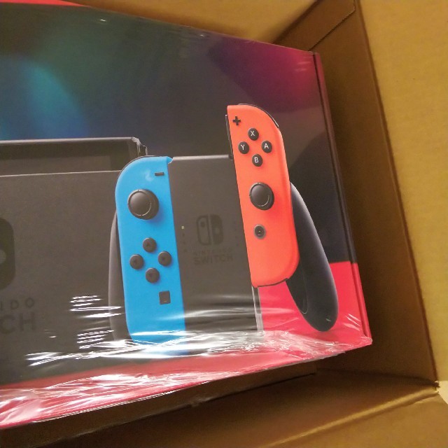 Nintendo Switch(ニンテンドースイッチ)の新品 Nintendo Switch 新型 本体 ネオン エンタメ/ホビーのゲームソフト/ゲーム機本体(家庭用ゲーム機本体)の商品写真