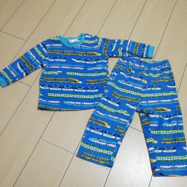 motherways(マザウェイズ)の冬パジャマ97cm☆マザウェイズ キッズ/ベビー/マタニティのキッズ服男の子用(90cm~)(パジャマ)の商品写真