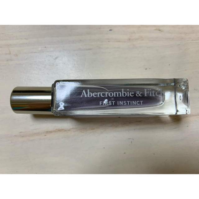 Abercrombie&Fitch(アバクロンビーアンドフィッチ)のアバクロ香水15mL ファーストインスティンクト コスメ/美容の香水(ユニセックス)の商品写真