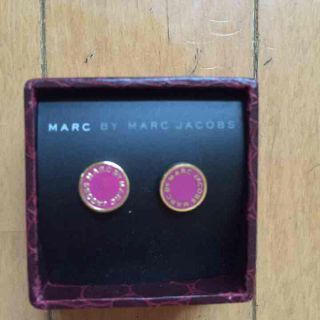 マークバイマークジェイコブス(MARC BY MARC JACOBS)のマークバイマークジェイコブス片耳ピアス(ピアス)