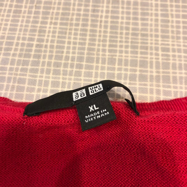 UNIQLO(ユニクロ)のUNIQLO カーディガンXL　RED レディースのトップス(カーディガン)の商品写真