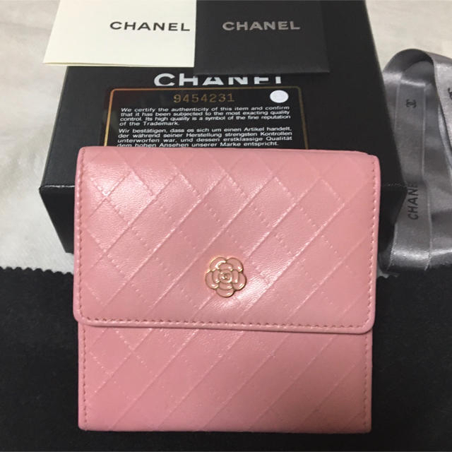 CHANEL(シャネル)のシャネル❤希少！銀座限定 折りたたみ財布 レディースのファッション小物(財布)の商品写真