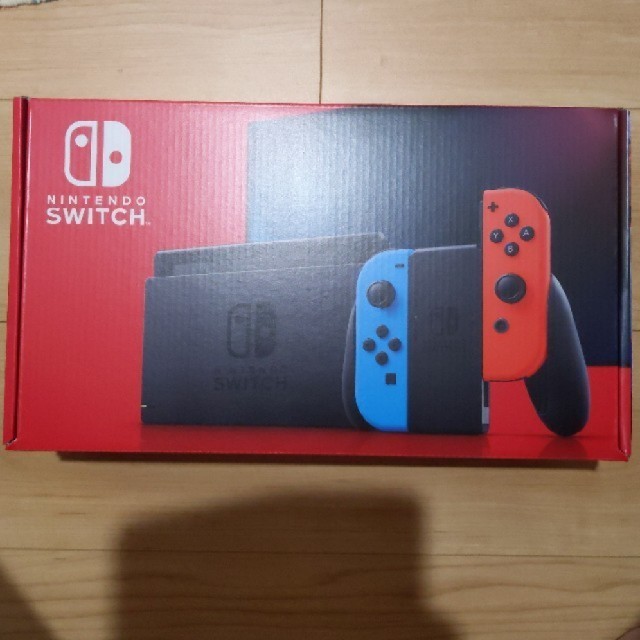 新型　任天堂　スイッチ　新品