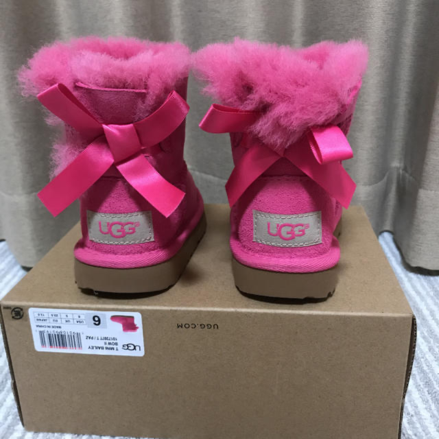 UGG ブーツ 13.5cm  ピンク