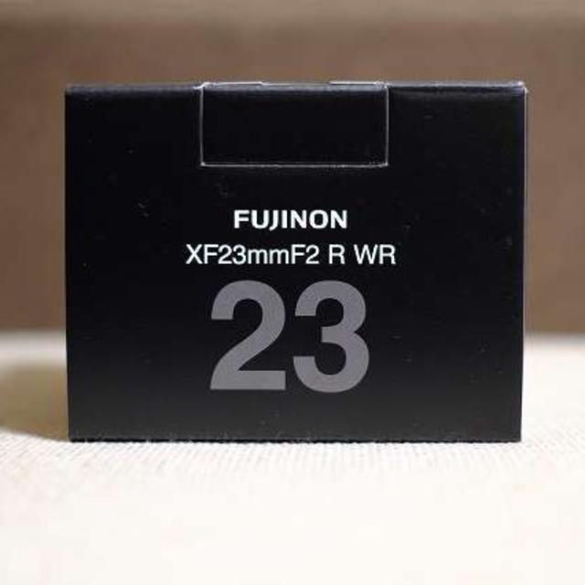 独創的 富士フイルム - FUJIFILM XF23mm F2　シルバー　新品　未使用品　保証有 レンズ(単焦点)