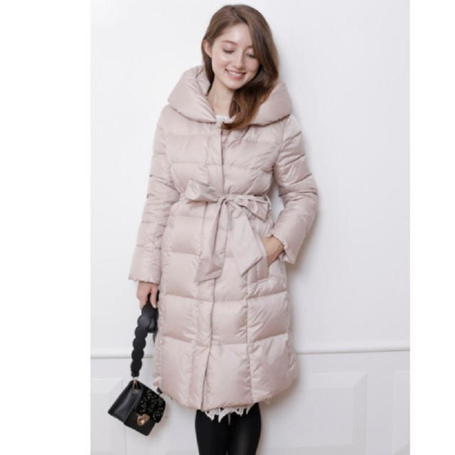JUSGLITTY - 新品ダウンコート🌸の通販 by papi|ジャス JUSGLITTY - 新品ダウンコート🌸の通販 by papi|ジャス
