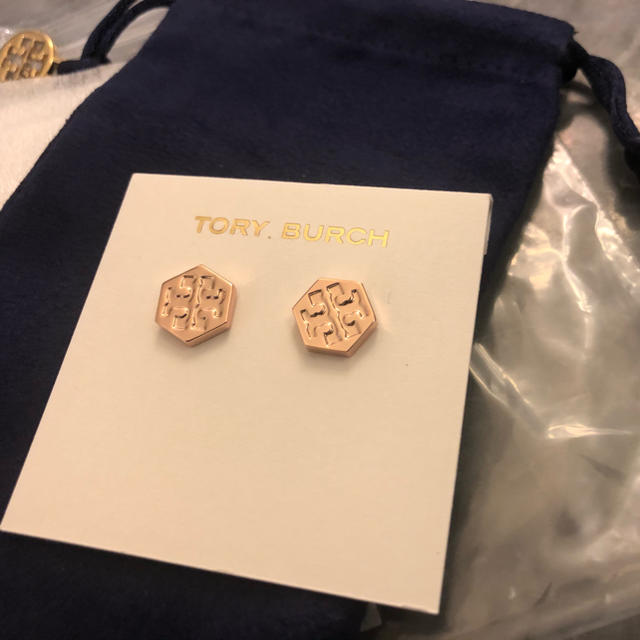 Tory Burch(トリーバーチ)の新品未使用　トリーバーチピアス レディースのアクセサリー(ピアス)の商品写真