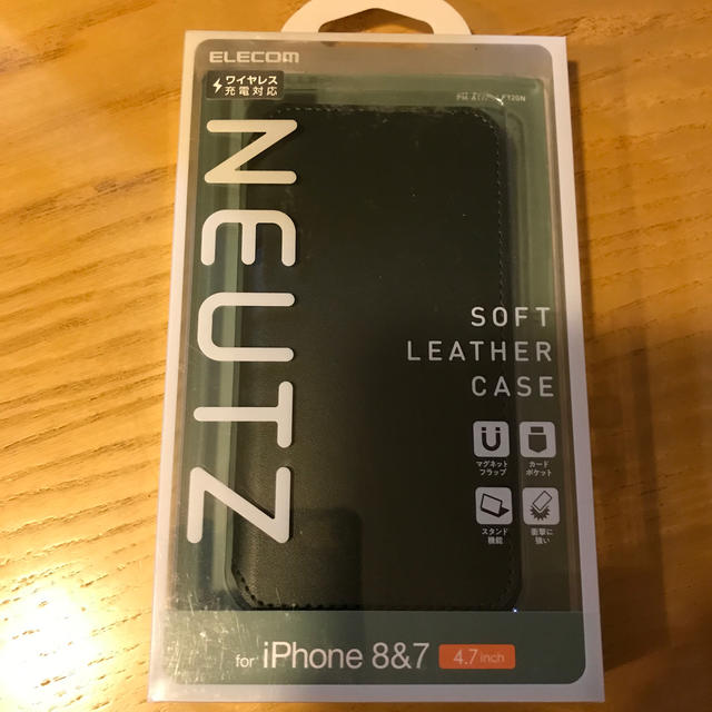 ELECOM(エレコム)のエレコム  iPhone8 iphone7 用 NEUTZ（ニューツ） スマホ/家電/カメラのスマホアクセサリー(iPhoneケース)の商品写真