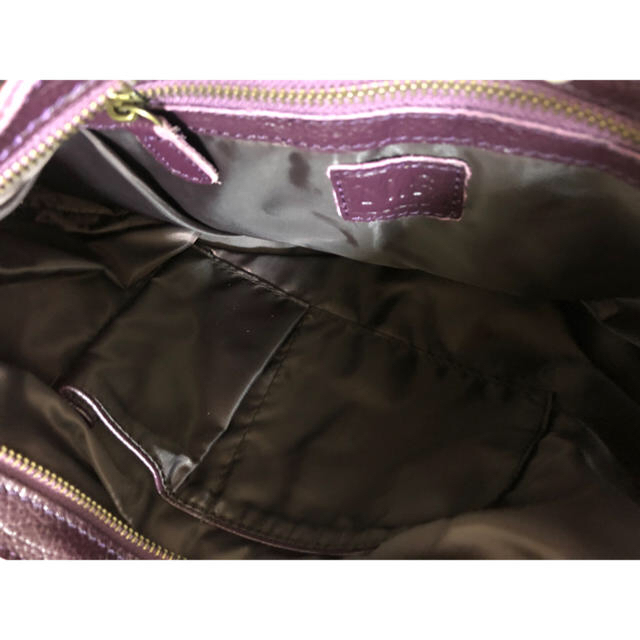 リアルレザー★ノートルファボリ レディースのバッグ(ショルダーバッグ)の商品写真