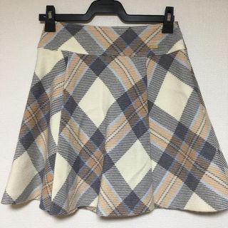 バーバリーブルーレーベル(BURBERRY BLUE LABEL)の【なつにゃん様専用】ブルーレーベルクレストブリッジ　チェックスカート　38 Ｍ(ミニスカート)