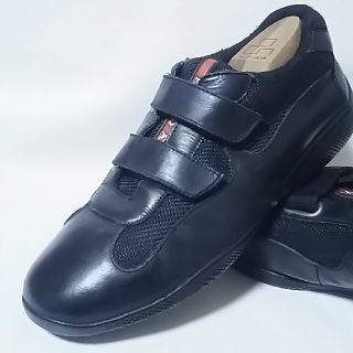 プラダ(PRADA)の
名門王道!プラダスポーツ高級牛革レザーベルクロスニーカー人気黒！


(スニーカー)