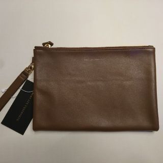 トゥモローランド(TOMORROWLAND)のwant les essentiels クラッチバッグ(セカンドバッグ/クラッチバッグ)