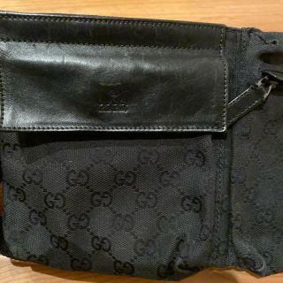 グッチ(Gucci)のグッチ　　カバン(ボディバッグ/ウエストポーチ)