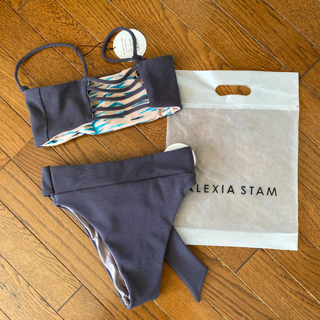 ALEXIA STAM(アリシアスタン)のALEXIA STAM Black Sesame トップスのみ レディースの水着/浴衣(水着)の商品写真