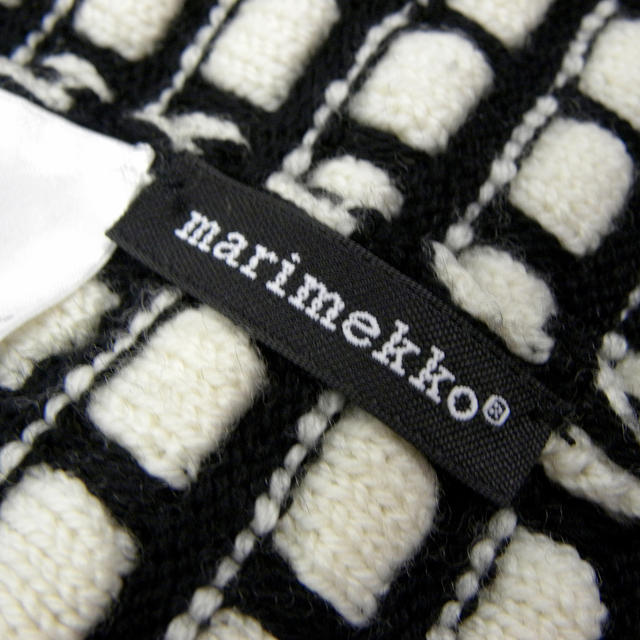 marimekko(マリメッコ)のマリメッコ チェック柄ウールニットキャップ ビーニー レディースの帽子(ニット帽/ビーニー)の商品写真