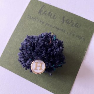 イニシャルＨボンボンピアス(ピアス)