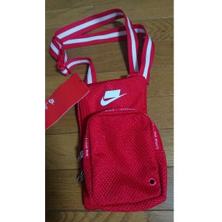 ナイキ(NIKE)のおちラブ様専用☆ナイキ　スポーツウェア　ボディーバック(ボディバッグ/ウエストポーチ)