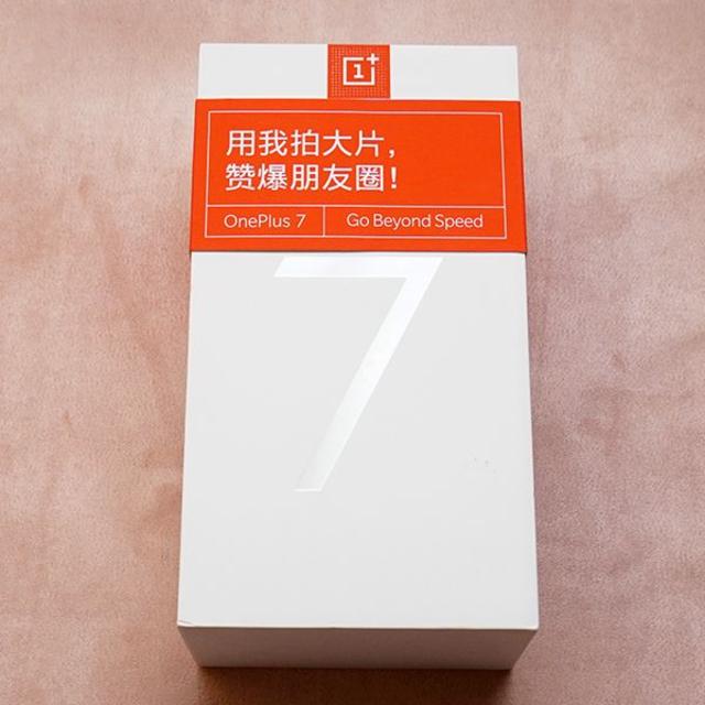 ANDROID(アンドロイド)の新品 Oneplus 7 8GB+256GB ミラーグレー SIMフリー スマホ/家電/カメラのスマートフォン/携帯電話(スマートフォン本体)の商品写真