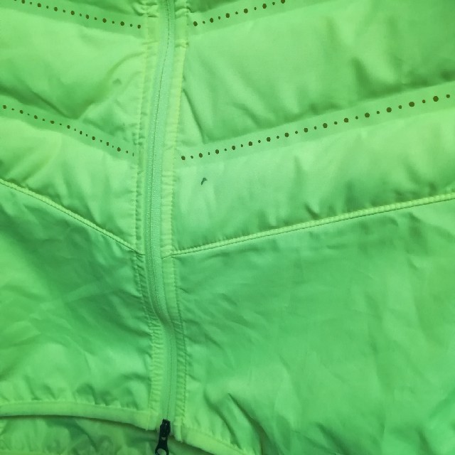 NIKE(ナイキ)のNIKE　ナイキ　エアロリフト　ダウンベスト メンズのジャケット/アウター(ダウンベスト)の商品写真