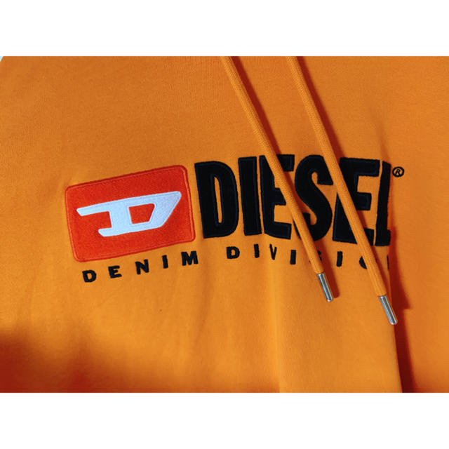 DIESEL(ディーゼル)のDIESEL トレーナー メンズのトップス(パーカー)の商品写真