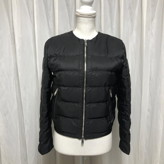 PRADA - るるん様専用 PRADA ノーカラーダウンジャケットの通販 by