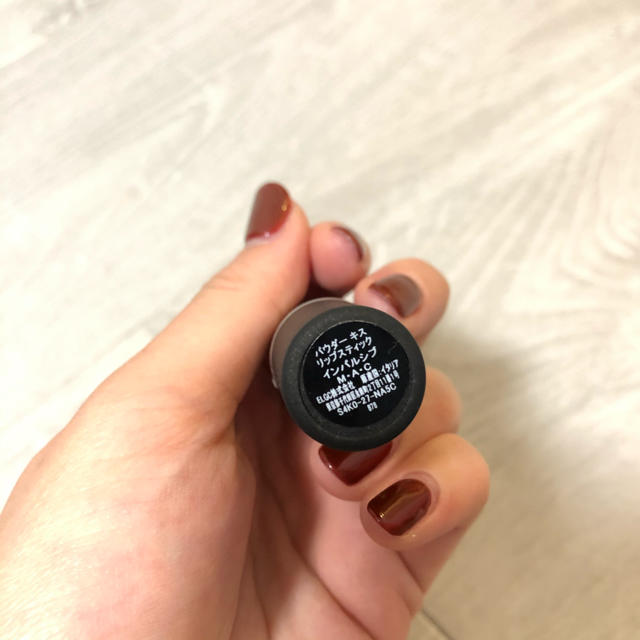 MAC(マック)のMAC パウダーキスリップスティック インパルシブ コスメ/美容のベースメイク/化粧品(口紅)の商品写真