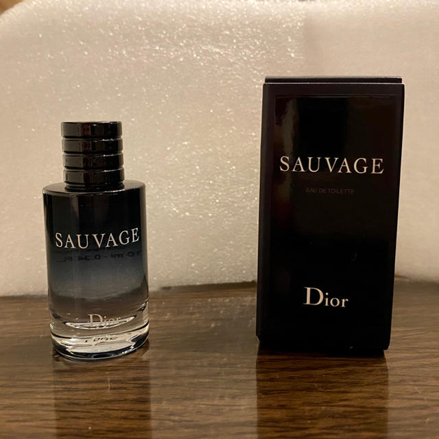 Dior - SAUVAGE ソヴァージュ Dior ディオール 香水 ソバージュの通販 by miyu082's shop｜ディオールならラクマ