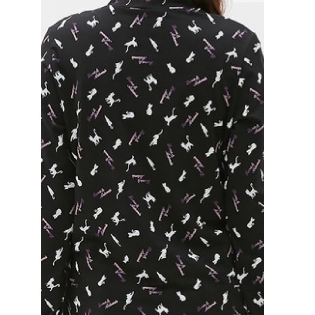 GU(ジーユー)のセーラームーンXLハイネックカットソーロンＴブラック レディースのトップス(Tシャツ(長袖/七分))の商品写真
