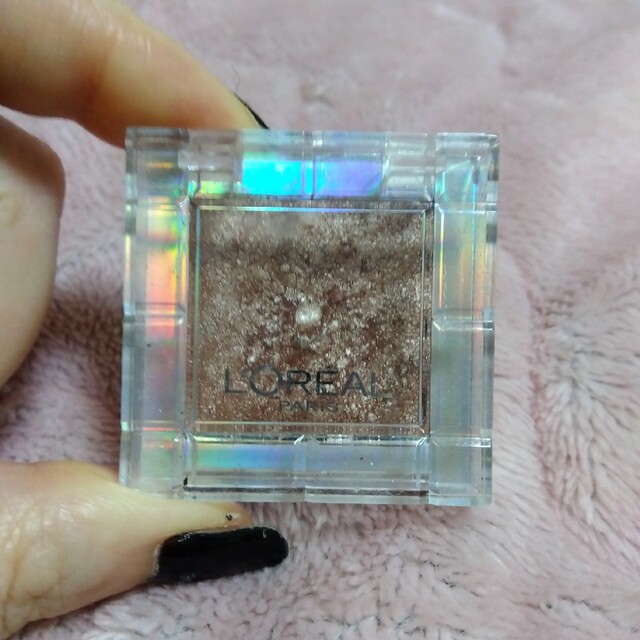 L'Oreal Paris(ロレアルパリ)のロレアルパリ　セット❤️売りカラークイーンオイルシャドウ22 コスメ/美容のベースメイク/化粧品(アイシャドウ)の商品写真