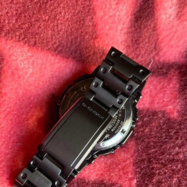 G-SHOCK(ジーショック)の【新品同様品】CASIO G-SHOCK GMW-B5000GD-1JF メンズの時計(腕時計(デジタル))の商品写真