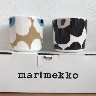 マリメッコ(marimekko)の【2/28まで在庫残1点】マリメッコ ウニッコ ラテマグ 2個セット 新品未使用(食器)