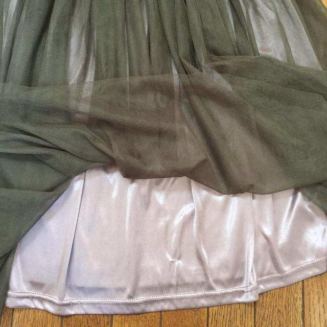 カーキ♡チュールスカート レディースのスカート(ひざ丈スカート)の商品写真