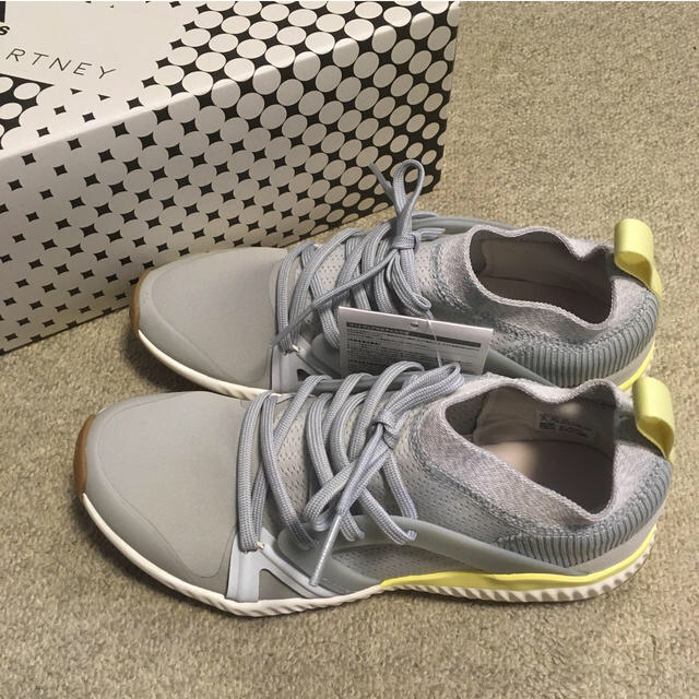 adidas by Stella McCartney(アディダスバイステラマッカートニー)の★美品！アディダスｘステラマッカートニー／スニーカー レディースの靴/シューズ(スニーカー)の商品写真