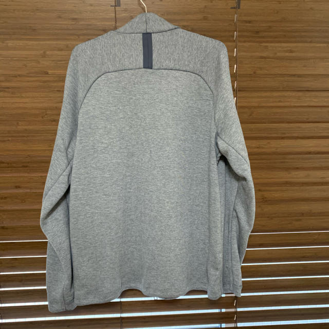NIKE - NIKE ナイキ テックフリース カーディガン Lの通販 by うすらか