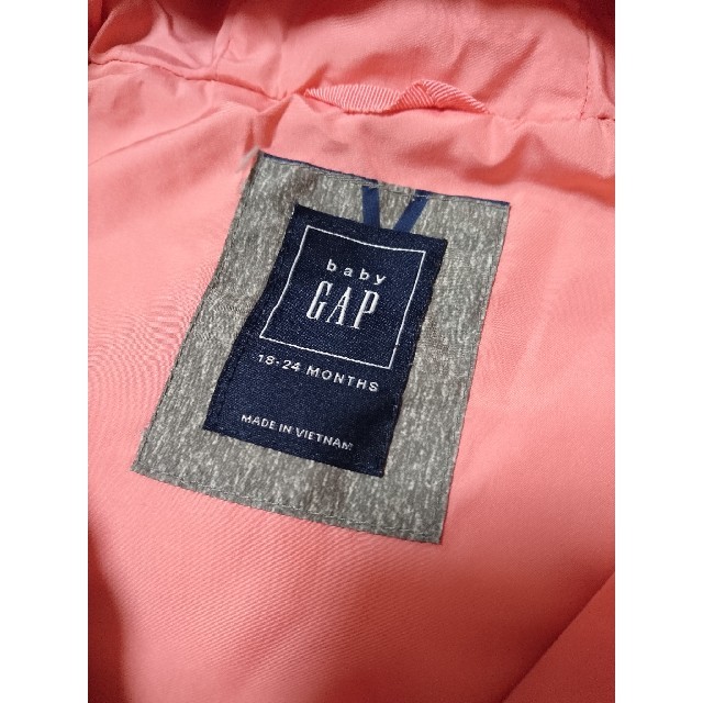 babyGAP(ベビーギャップ)の【美品】babyGAP ダウンパーカー 90cm キッズ/ベビー/マタニティのキッズ服女の子用(90cm~)(ジャケット/上着)の商品写真