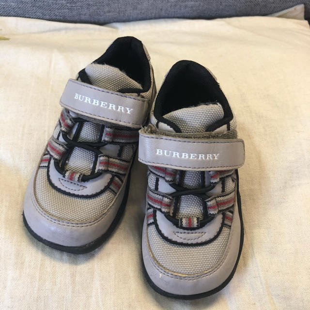 BURBERRY(バーバリー)のバーバリー　スニーカー　美品　14cm キッズ/ベビー/マタニティのベビー靴/シューズ(~14cm)(スニーカー)の商品写真