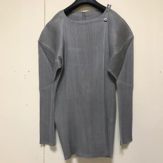 イッセイミヤケ(ISSEY MIYAKE)の専用 値下げイッセイミヤケ カーディガン(カーディガン)