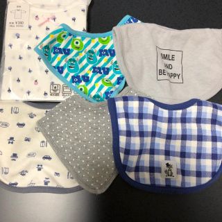 【monさん専用】スタイセット ＋ 長袖下着 【新品】(ベビースタイ/よだれかけ)