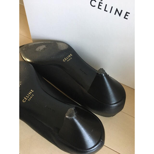 celine(セリーヌ)のセリーヌ celine エッセンシャル Vネック パンプス 黒 レディースの靴/シューズ(ハイヒール/パンプス)の商品写真