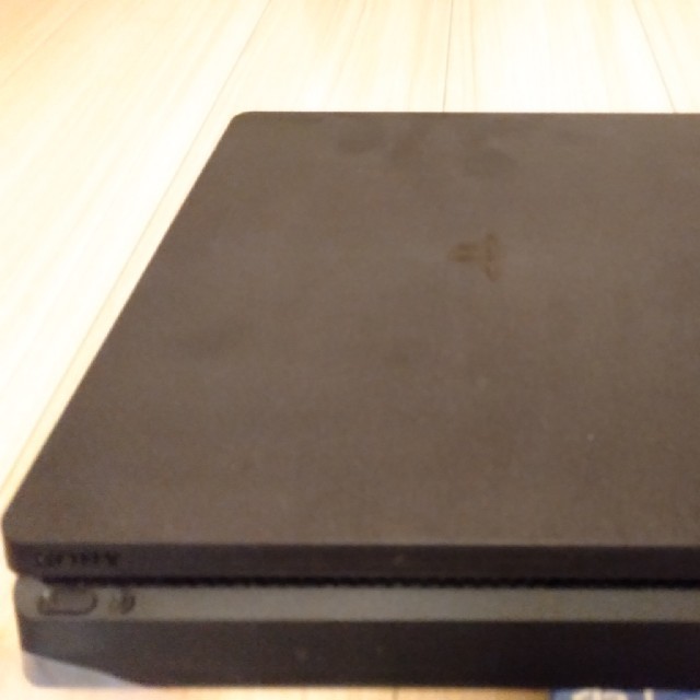 PlayStation®4 ジェットブラック ソフトコントローラーセット